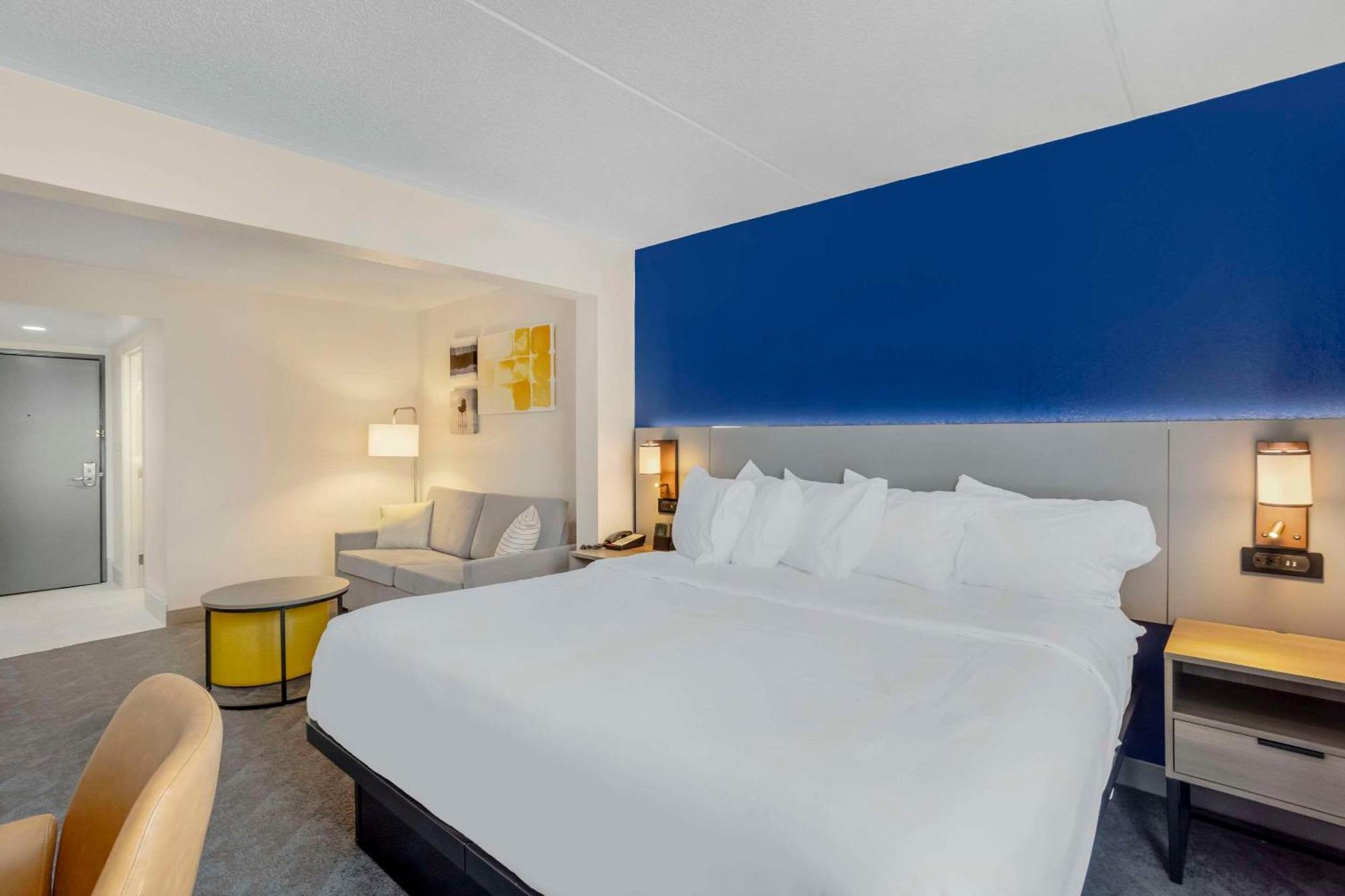 Comfort Inn & Suites Voorhees-Mt Laurel Esterno foto